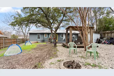 3004 Burning Oak Drive, Austin, TX 78704 - Photo 24