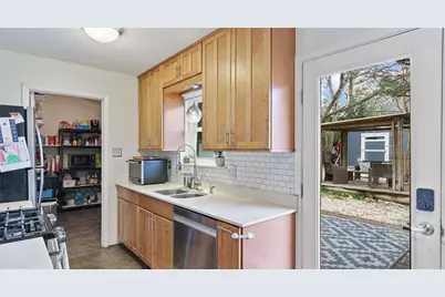 3004 Burning Oak Drive, Austin, TX 78704 - Photo 14