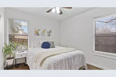 3004 Burning Oak Drive, Austin, TX 78704 - Photo 16