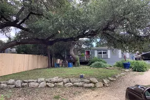 100 Cowpoke Cir, Wimberley, TX 78676 - Photo 2
