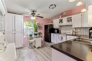 100 Cowpoke Cir, Wimberley, TX 78676 - Photo 4