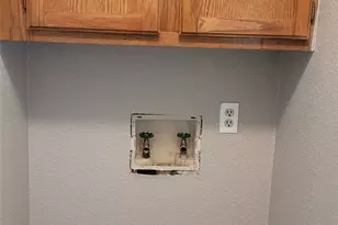 8804 Schick Rd, Austin, TX 78729 - Photo 6