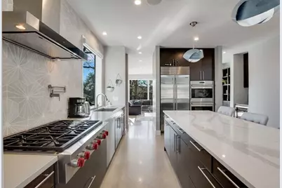 1802 W 10th Street, Austin, TX 78703 - Photo 6