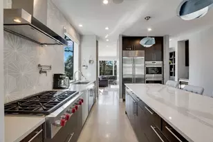 1802 W 10th St, Austin, TX 78703 - Photo 6