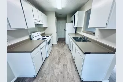 379 Fantail Loop #B, Austin, TX 78734 - Photo 12