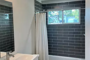 3409 Pennsylvania Ave, Austin, TX 78721 - Photo 26