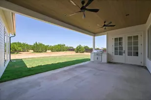 512 Kasen Cir, Liberty Hill, TX 78642 - Photo 32