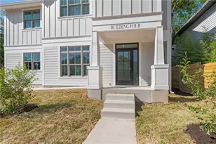 408 W 38 1/2 St, Austin, TX 78705 - Photo 30