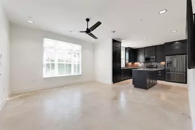 408 W 38 1/2 Street #4-1, Austin, TX 78705 - Photo 10