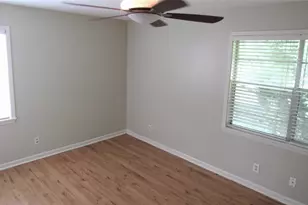 5811 Libyan Dr, Austin, TX 78745 - Photo 8