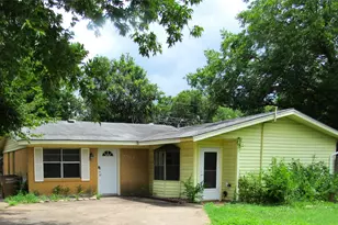 5811 Libyan Dr, Austin, TX 78745 - Photo 1