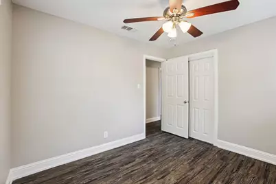 5900 Gateshead Drive, Austin, TX 78745 - Photo 32