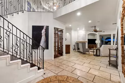 18 Hedgebrook Way, The Hills, TX 78738 - Photo 4