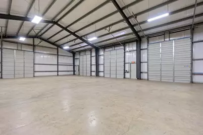 945 Huser Boulevard, Schulenburg, TX 78956 - Photo 16