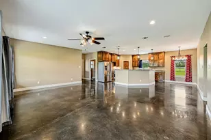 1608 Co Rd 204, Liberty Hill, TX 78642 - Photo 6