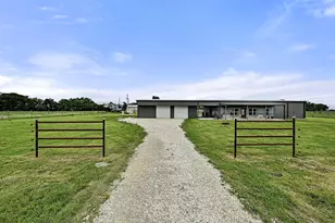 1608 Co Rd 204, Liberty Hill, TX 78642 - Photo 34
