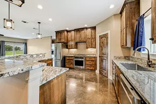 1608 Co Rd 204, Liberty Hill, TX 78642 - Photo 8