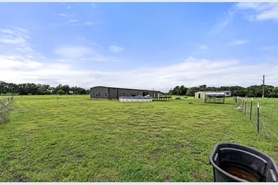 1608 County Road 204, Liberty Hill, TX 78642 - Photo 30