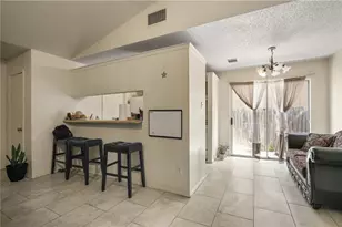 517 Greenlawn Blvd, Round Rock, TX 78664 - Photo 10