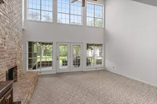 11115 Shady Hollow Dr, Austin, TX 78748 - Photo 8