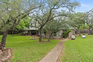 11115 Shady Hollow Dr, Austin, TX 78748 - Photo 32