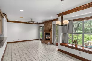 11115 Shady Hollow Dr, Austin, TX 78748 - Photo 10