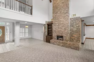 11115 Shady Hollow Dr, Austin, TX 78748 - Photo 6
