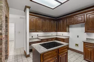 11115 Shady Hollow Dr, Austin, TX 78748 - Photo 12