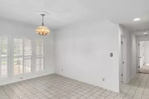 11115 Shady Hollow Dr, Austin, TX 78748 - Photo 8