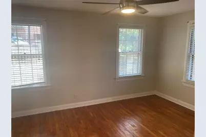 912 E 32nd St. Street E #101, Austin, TX 78705 - Photo 8