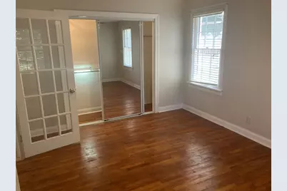 912 E 32nd St. Street E #101, Austin, TX 78705 - Photo 4