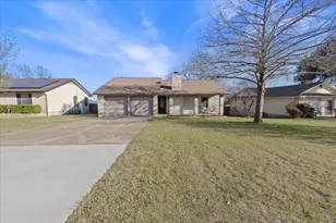 1401 Greenlawn Blvd, Round Rock, TX 78664 - Photo 1