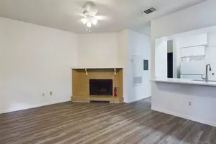 2901 San Jacinto Blvd, Austin, TX 78705 - Photo 2