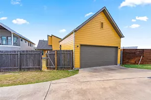 5825 Pinon Vista Dr, Austin, TX 78724 - Photo 24