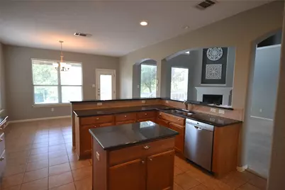 1705 Lions Den, Leander, TX 78641 - Photo 4