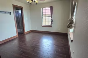 143 Spring Hollow Trail, Smithville, TX 78957 - Photo 2