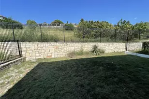 121 Merrick Rd, Georgetown, TX 78628 - Photo 26