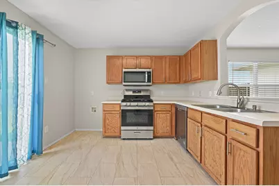 112 Mason Reed Cove, Kyle, TX 78640 - Photo 10