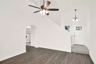 641 Fort Thomas Pl, Round Rock, TX 78664 - Photo 4