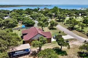 710 Panorama Dr, Buchanan Dam, TX 78609 - Photo 1