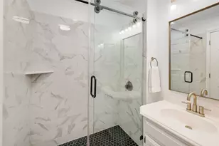 1709 Mohle Dr, Austin, TX 78703 - Photo 24