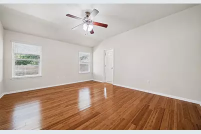113 Wallops, Kyle, TX 78640 - Photo 10