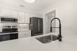 814 W Mary St, Austin, TX 78704 - Photo 10