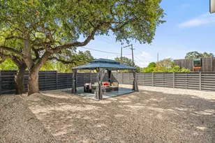 814 W Mary St, Austin, TX 78704 - Photo 32