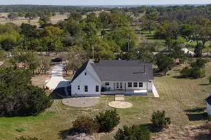 300 Co Rd 220, Florence, TX 76527 - Photo 30