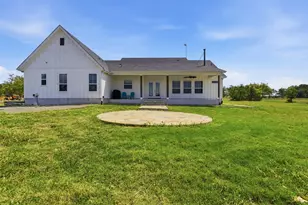 300 Co Rd 220, Florence, TX 76527 - Photo 34