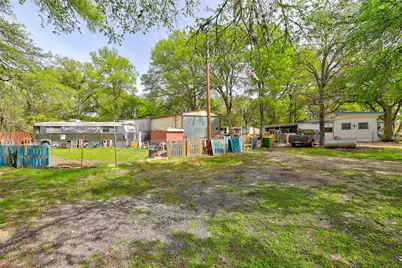 10600 Slaughter Creek Drive, Austin, TX 78748 - Photo 20