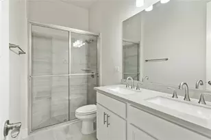 422 Sitlington Ln, Austin, TX 78738 - Photo 18