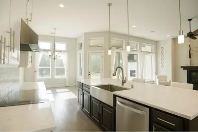 120 Woodland Hills Drive, Georgetown, TX 78633 - Photo 6