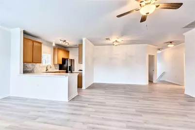 2900 S Lakeline Boulevard #122, Cedar Park, TX 78613 - Photo 12